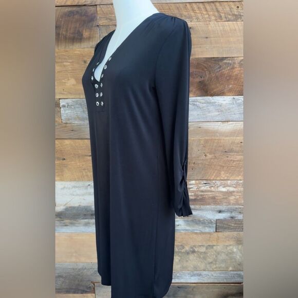 Michael Kors Black V-neck Long roll Sleeve Dress with Silver eyelet Details Sz M - Picture 3 of 12